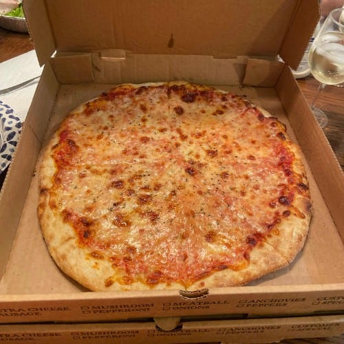 Four Cheese Pizza (Round 21").